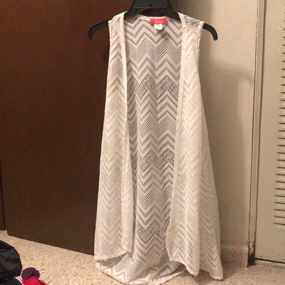 White beach cover up